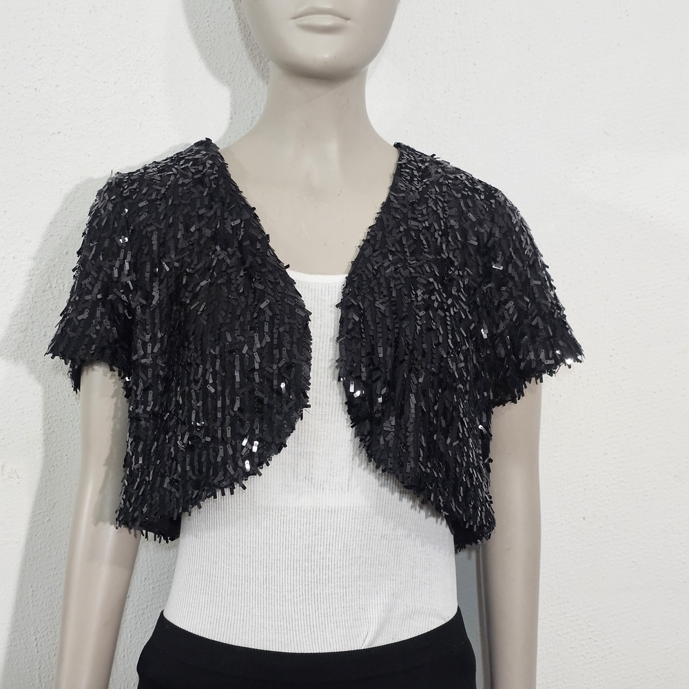 I.N. Studio Elegant Black JacketIt's a short-sleeved, cropped blazer/jacket with